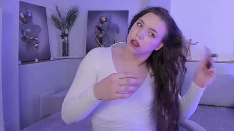 Snapshot of starlight_madison chatting on 02/01/26, 03:05 Madison online show from 02/01/26, 03:05