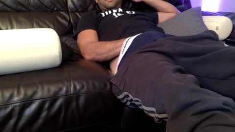 Starpizzle online show from 10/25/25, 09:42