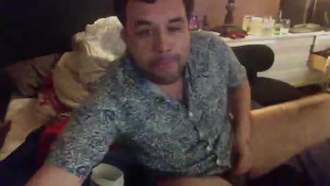 Snapshot of starshine333 chatting on 01/27/25, 06:09 ashtongue online show from 01/27/25, 06:09