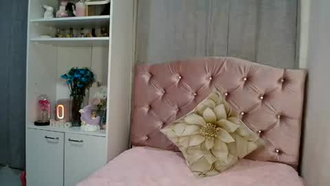 Celeste online show from 08/02/26, 06:12