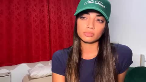 Snapshot of stasiakopiasz chatting on 03/25/26, 05:30 Mia online show from 03/25/26, 05:30