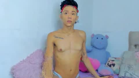 stassiebell online show from 12/27/24, 01:28