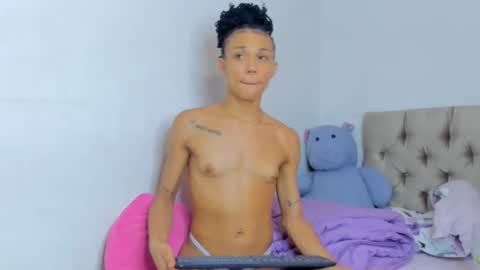 stassiebell online show from 01/20/25, 03:39