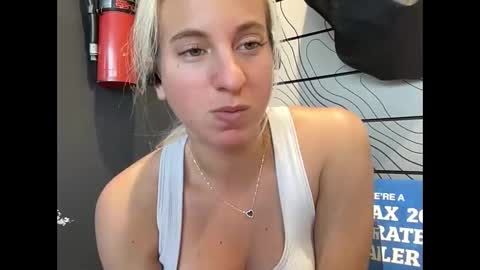 Stassiethatsororitygirl online show from 11/25/25, 02:50