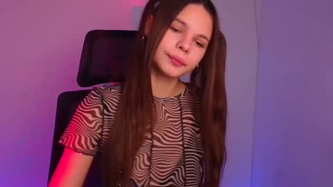 Snapshot of stasy_milk chatting on 02/01/25, 10:05 Stasy online show from 02/01/25, 10:05