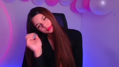 Snapshot of stasy_milk chatting on 02/12/25, 07:02 Stasy online show from 02/12/25, 07:02