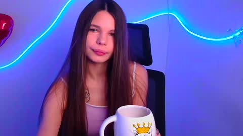 Snapshot of stasy_milk chatting on 02/25/25, 07:09 Stasy online show from 02/25/25, 07:09