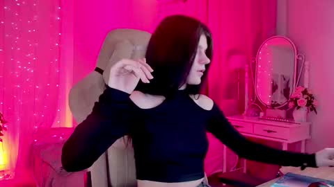 Stasia online show from 12/17/25, 05:57