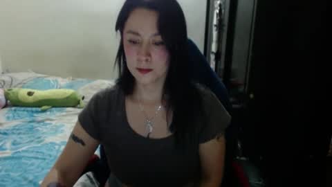 Snapshot of steel_girl chatting on 09/22/25, 11:07 Luna Fox online show from 09/22/25, 11:07