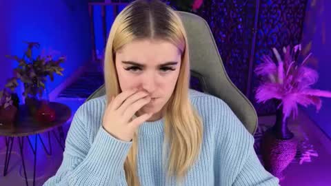 stef_nicks online show from 09/30/25, 09:03