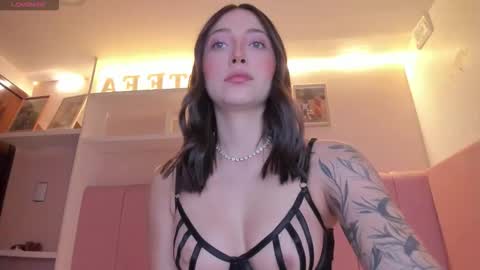 Stefa Gomez  online show from 03/15/26, 12:55