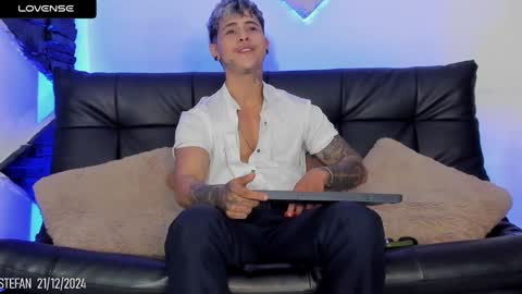 Snapshot of stefan_wonder_ chatting on 12/21/24, 04:46 Wonder online show from 12/21/24, 04:46