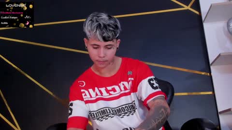 Snapshot of stefan_wonder_ chatting on 01/11/25, 11:02 Wonder online show from 01/11/25, 11:02