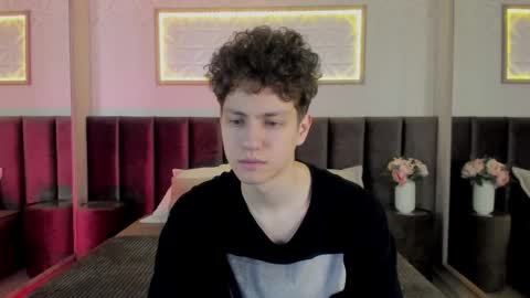 Snapshot of stefanbev chatting on 03/01/26, 08:00 Esrefan online show from 03/01/26, 08:00