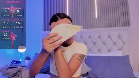 Stefani  online show from 05/14/26, 06:58