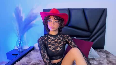 Stefania  online show from 09/27/25, 08:03