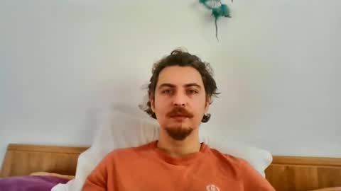 Snapshot of stefanikis chatting on 12/12/24, 09:19 Stefanos online show from 12/12/24, 09:19