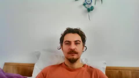 Snapshot of stefanikis chatting on 12/19/24, 09:07 Stefanos online show from 12/19/24, 09:07