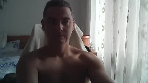 Snapshot of stefanikis chatting on 10/28/25, 08:40 Stefanos online show from 10/28/25, 08:40