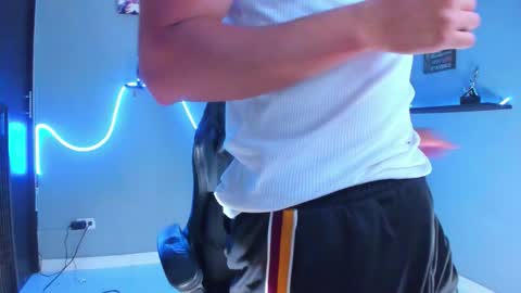 Stefann Salvatore online show from 02/05/26, 01:21