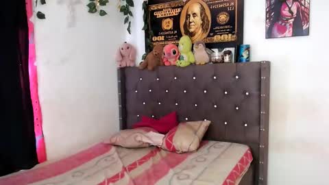 stefanny beautiful online show from 12/14/25, 04:01