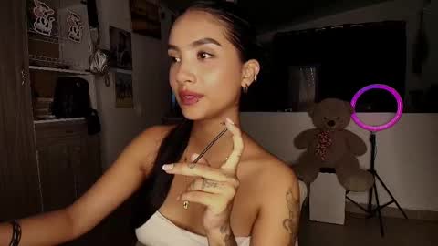 Im MiaIts my first day here  online show from 09/14/25, 12:10