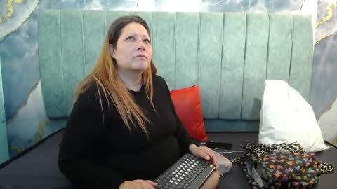 Stefanny online show from 04/22/26, 12:18