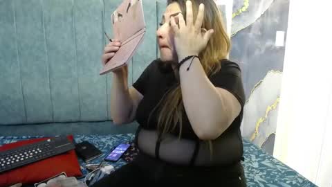 Stefanny online show from 04/23/26, 12:29