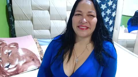 Stefanny online show from 04/04/26, 05:21