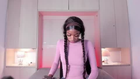 stefannyevans_ online show from 07/15/26, 01:16