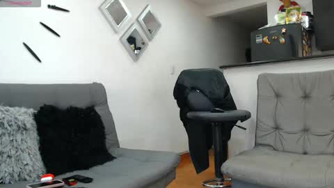 Stefy Milf online show from 10/18/25, 01:45