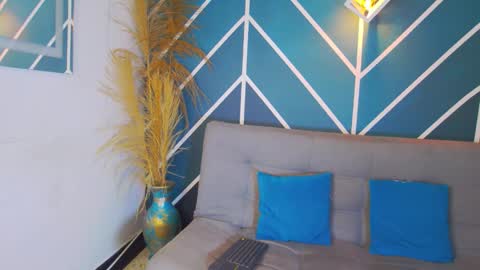 Stefano online show from 12/04/25, 12:36