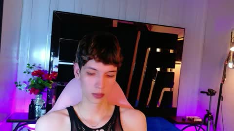 stefany piink online show from 05/03/26, 01:06