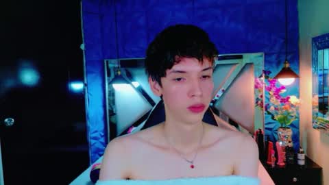 Snapshot of stefany_piink chatting on 05/25/26, 12:33 stefany piink online show from 05/25/26, 12:33