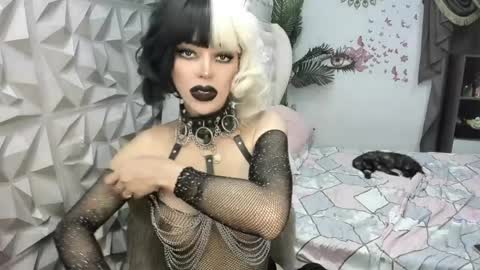 Snapshot of stefanylangkat chatting on 04/03/26, 03:32 Jane online show from 04/03/26, 03:32