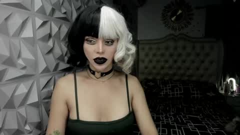 Snapshot of stefanylangkat chatting on 04/20/26, 02:53 Jane online show from 04/20/26, 02:53