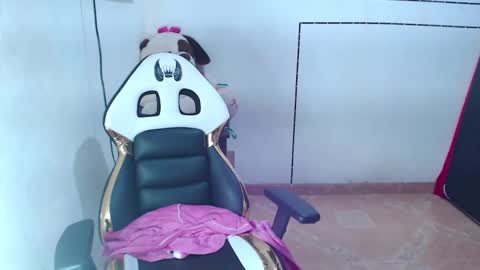 Snapshot of stefializon70 chatting on 10/21/25, 03:18 StefiAlizon online show from 10/21/25, 03:18