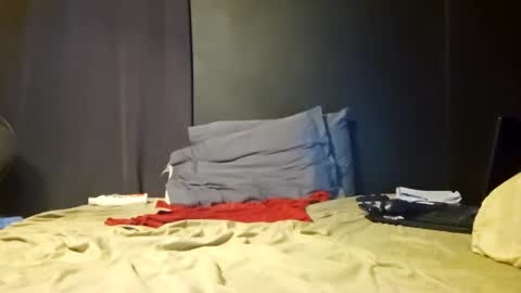 Snapshot of stefon1080_ chatting on 12/23/24, 04:33 stefon1080_ online show from 12/23/24, 04:33