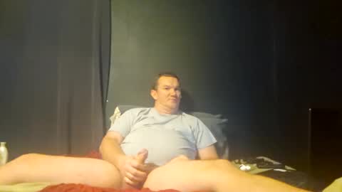 Snapshot of stefon1080_ chatting on 12/28/24, 03:58 stefon1080_ online show from 12/28/24, 03:58