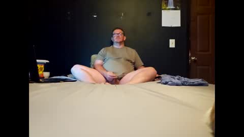 Snapshot of stefon1080_ chatting on 05/17/26, 03:26 stefon1080_ online show from 05/17/26, 03:26