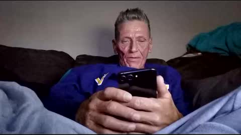 stefy1037 online show from 02/06/25, 11:32