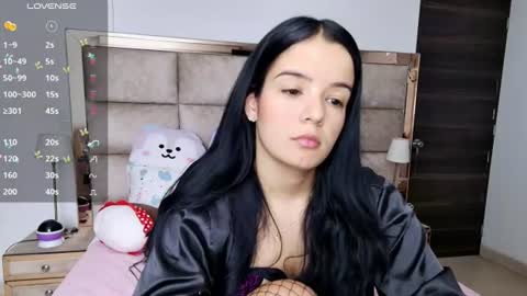 Snapshot of stefy810675 chatting on 06/17/26, 10:43 Stefany online show from 06/17/26, 10:43
