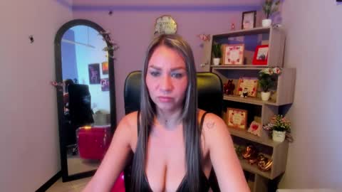 Snapshot of stefy_zea chatting on 10/27/25, 06:01 stefy_zea online show from 10/27/25, 06:01