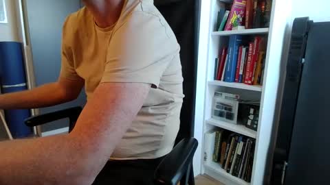 Snapshot of steiferpimmel chatting on 04/30/26, 01:50 steiferpimmel online show from 04/30/26, 01:50