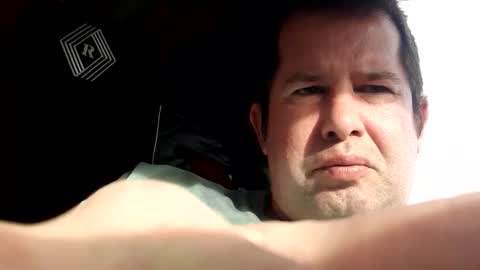 steki038434 online show from 11/13/25, 10:58