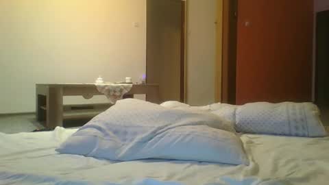 steki038434 online show from 02/01/26, 06:06