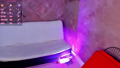 stella online show from 12/21/25, 03:30