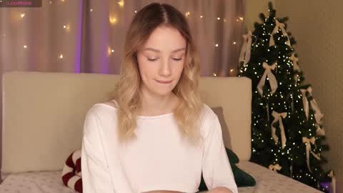 My name is Stella Nice to meet you  Fav Pattern is 111  boobs are real online show from 12/10/24, 10:28