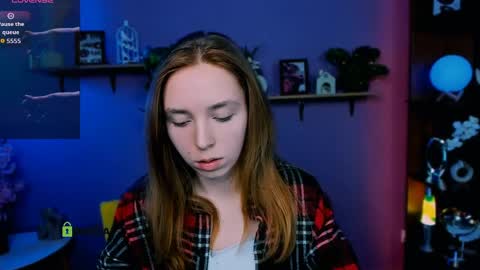 stella_flower online show from 04/07/26, 05:08