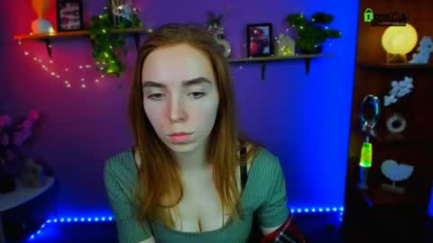 stella_flower online show from 04/13/26, 11:16